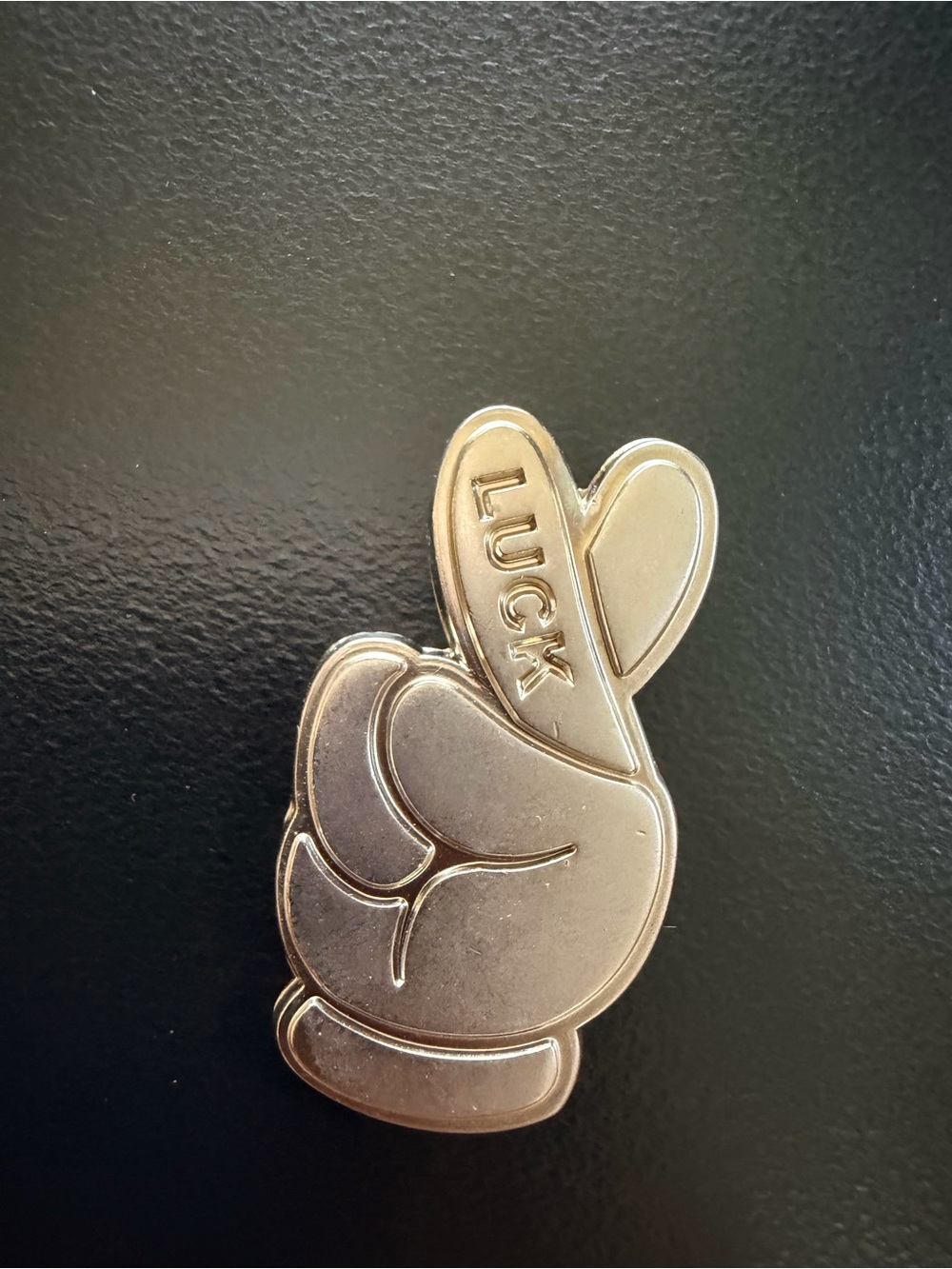 DISNEY Silver "Luck" Mickey glove pieces of magic pocket token
